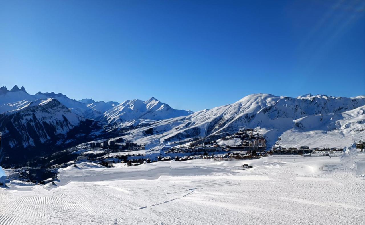 Superbe appartement à 50m des pistes parking privé Fontcouverte-la-Toussuire Extérieur photo